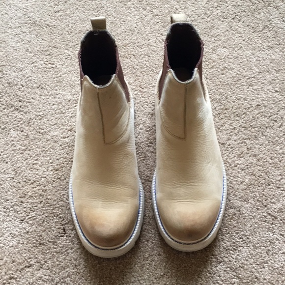 sorel men's ace chelsea waterproof boots